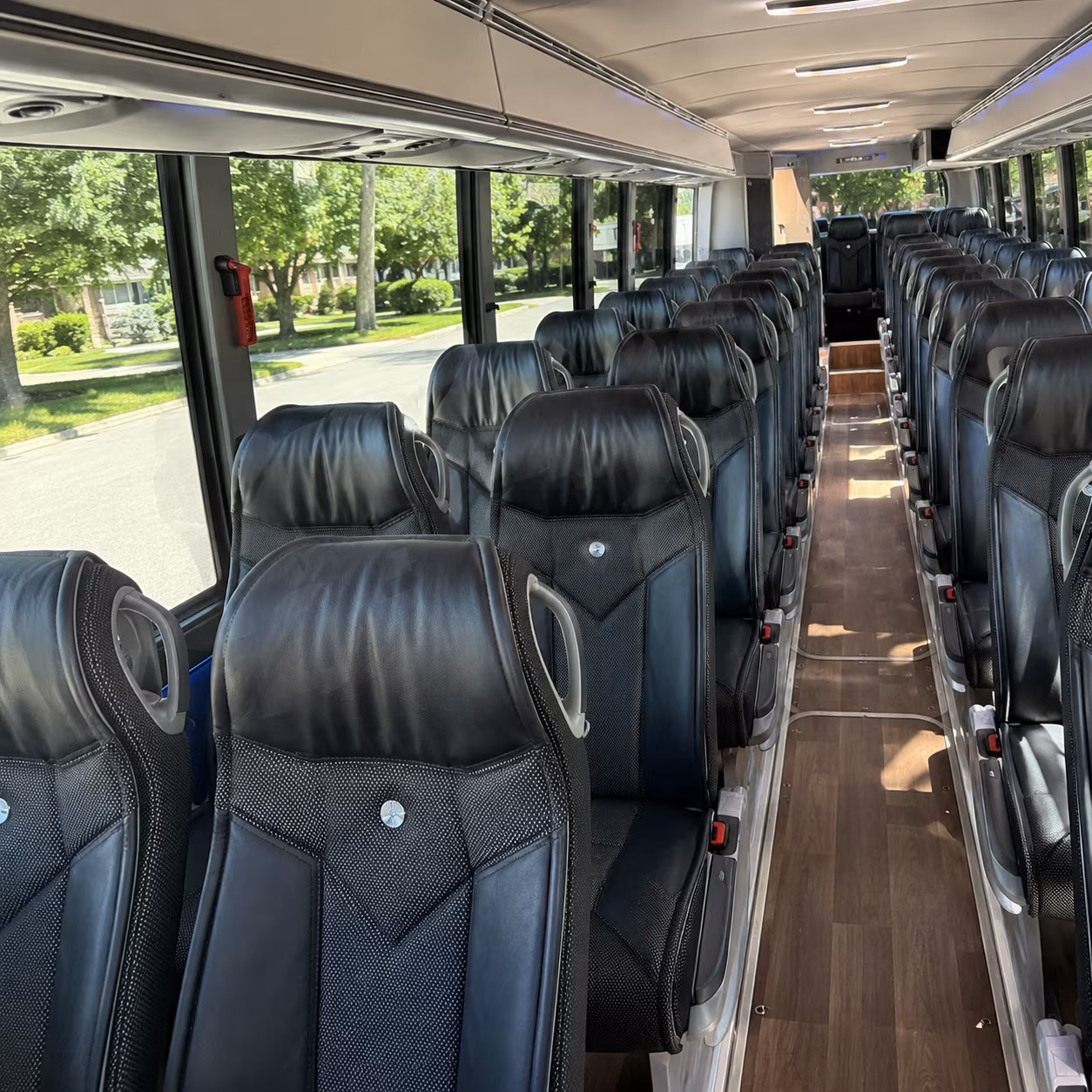 charter buses for large conventions at the gaylord texan resort