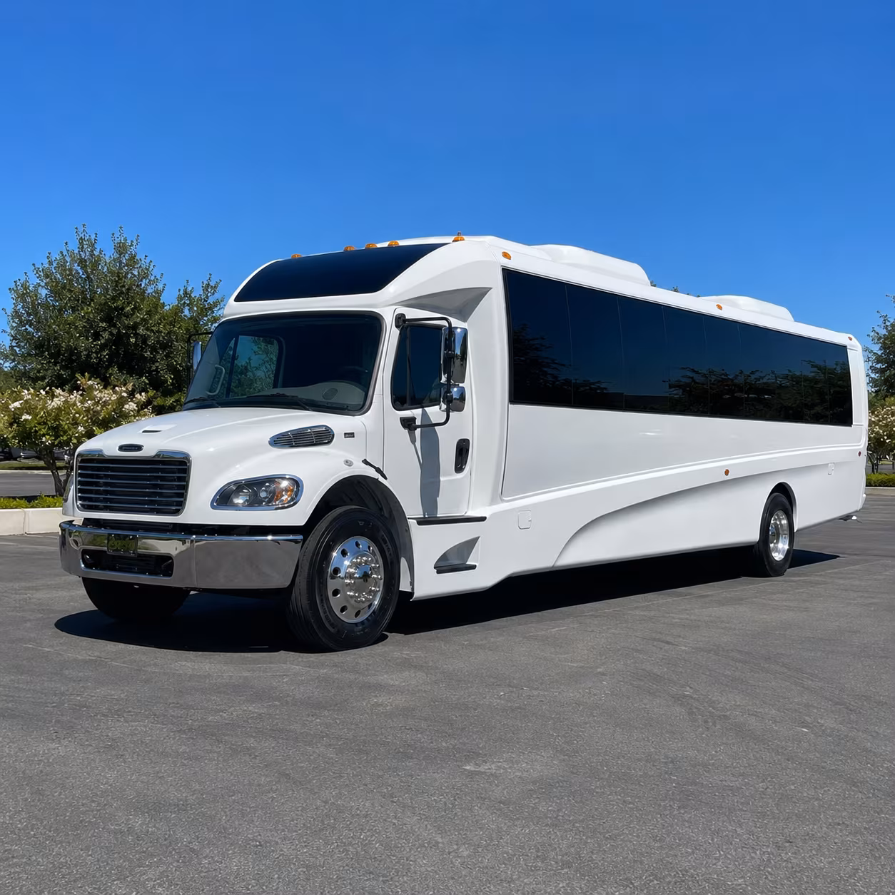 frisco 28 passenger minibus