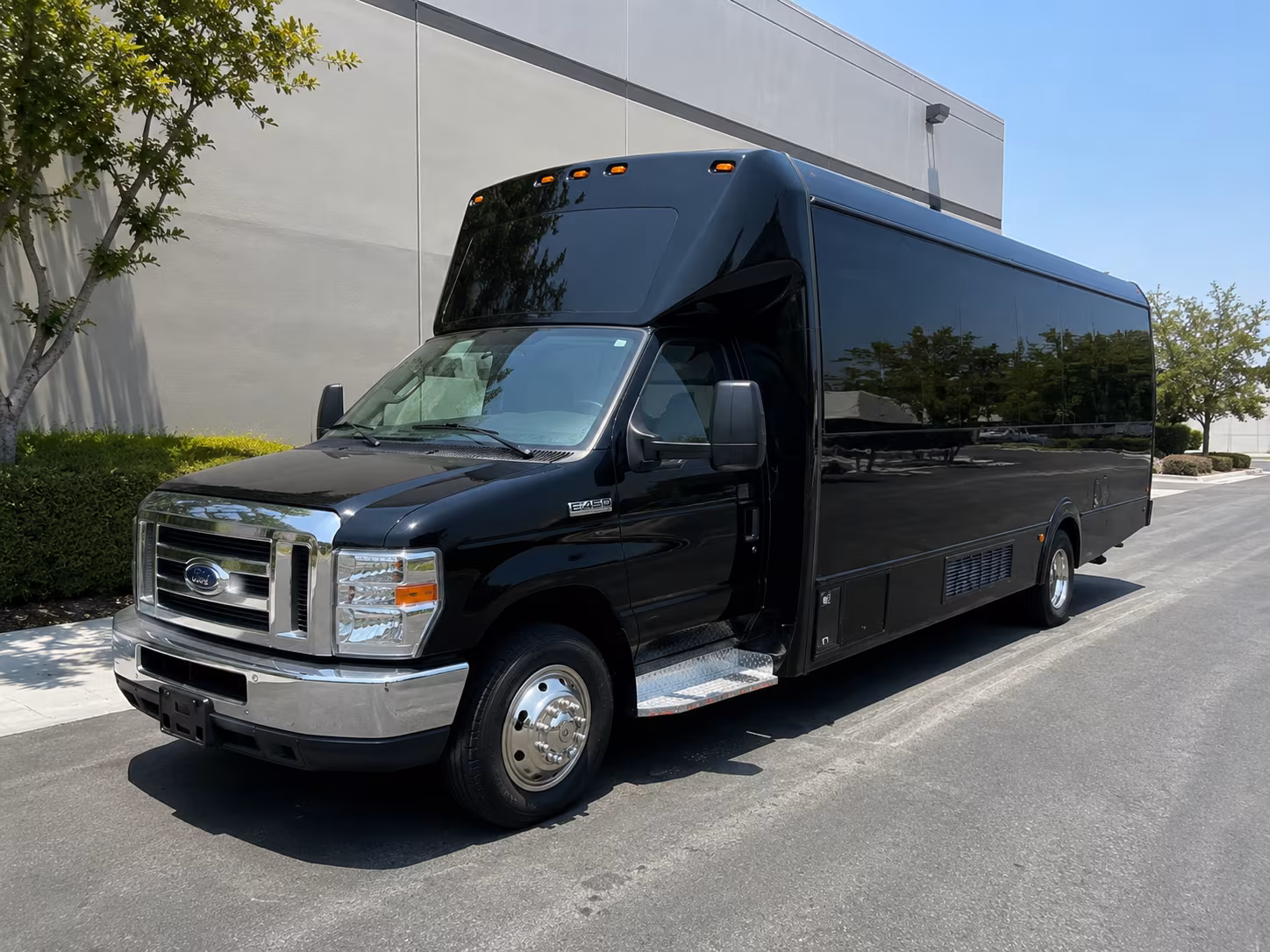 frisco holiday party bus rental