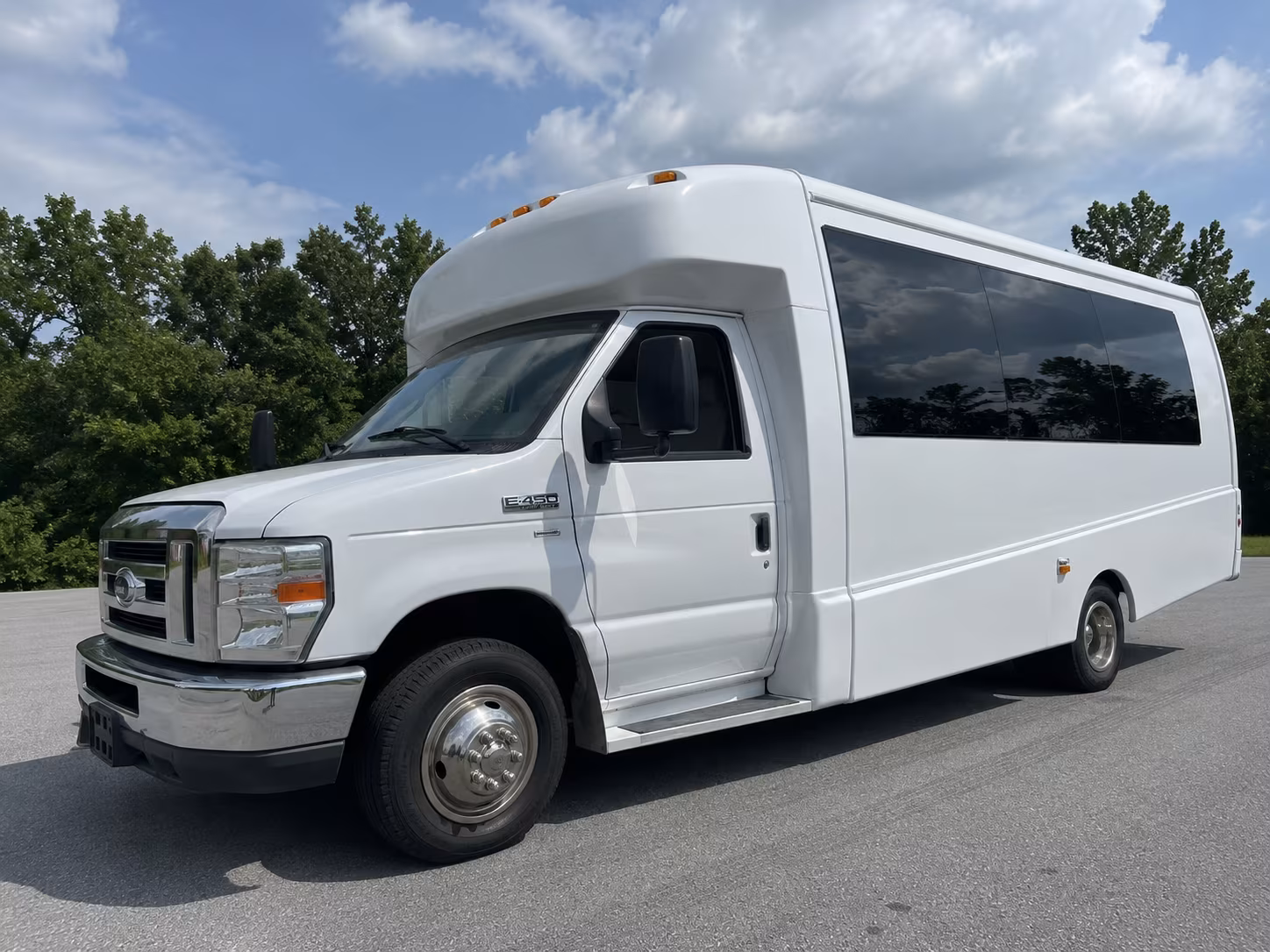 party buses for dallas stars and mavericks games at american airlines center