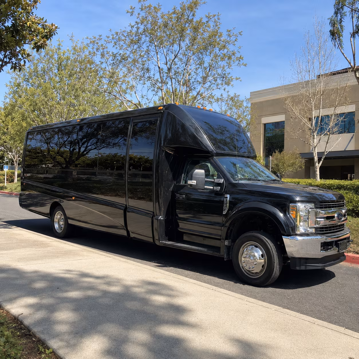 school field trip and educational buses serving frisco isd